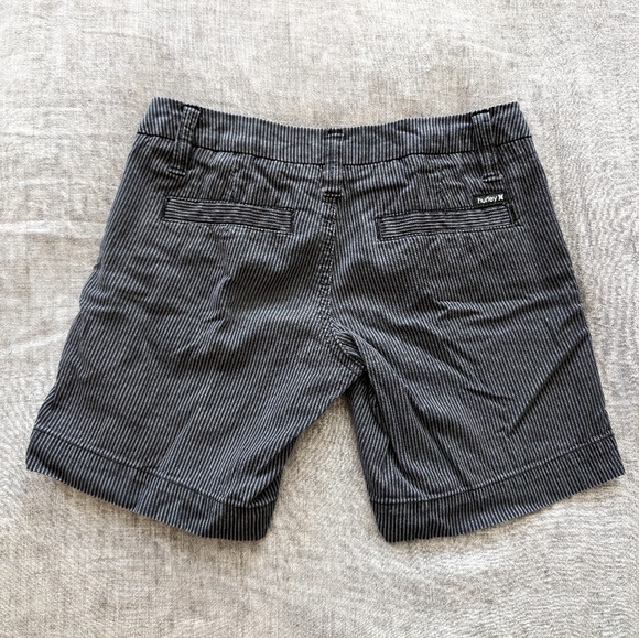 Hurley Chino Shorts Black Gray Stripe Size 0 - Picture 2 of 2